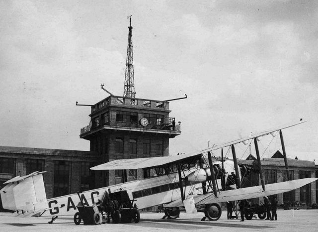 g-aaci or j aw argosy at croydon 0751-0152